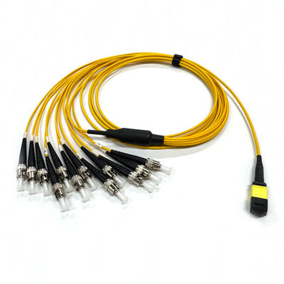 Beli Low Loss 0.35dB 12 Core MPO Connector To ST MPO Jumper Type B Untuk Sistem Komunikasi Serat Optik pembuatan online