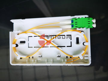 Beli 2 Port LC / APC Duplex Fiber Optik Kotak Pelanggan Pengguna Akhir Dudukan Dinding Plastik pembuatan online
