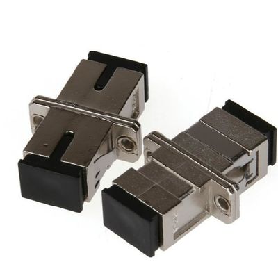 Adaptor serat optik SC Simplex presisi tinggi dengan rumah logam dan kehilangan sisipan rendah